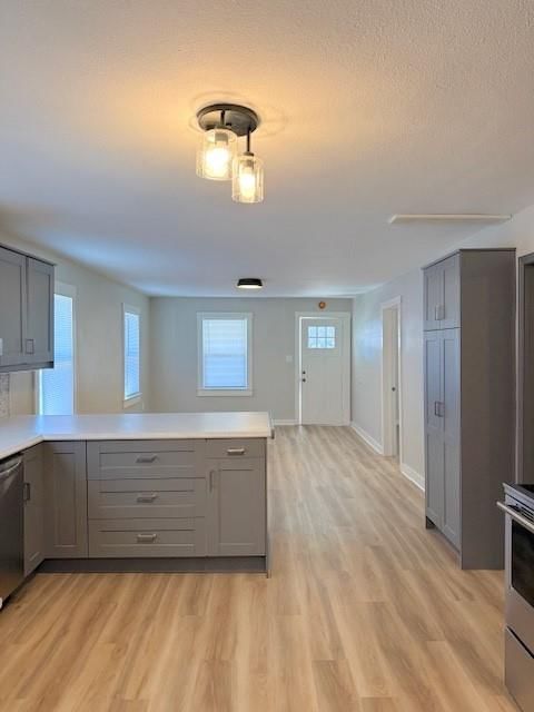 208 W 23rd Street — photo 9