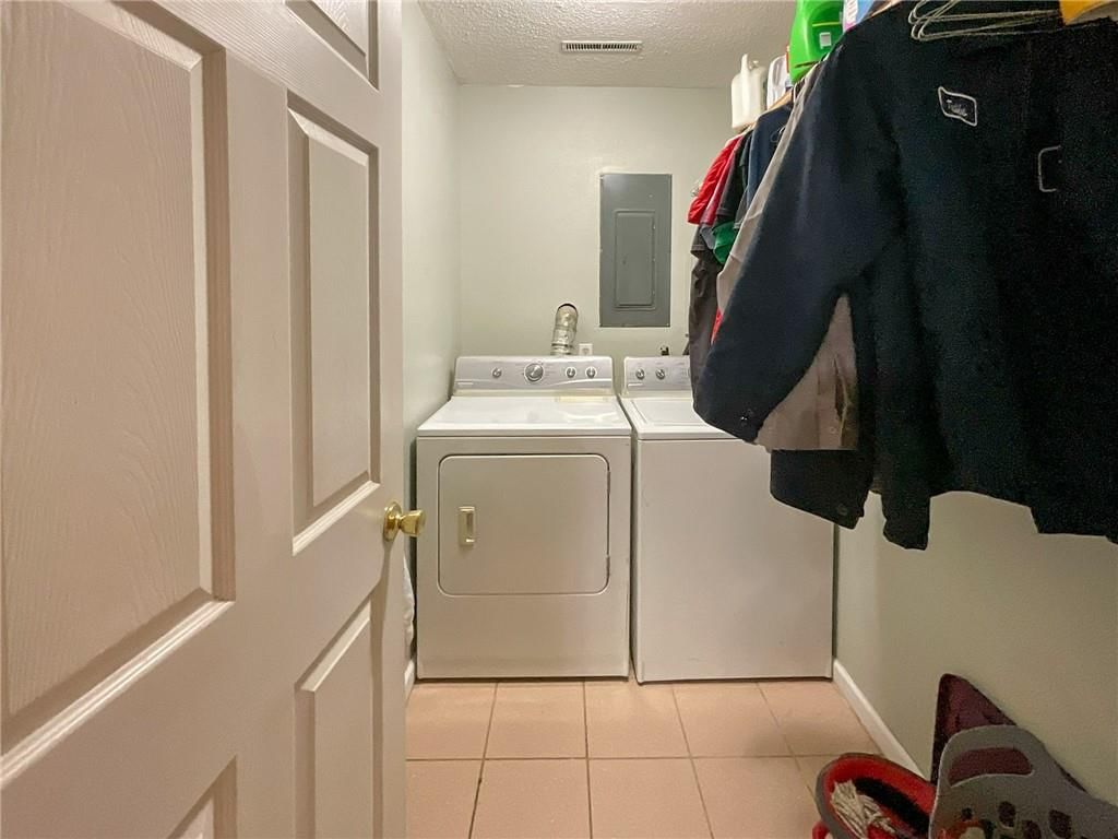 1741 Mc Vey Road — photo 15