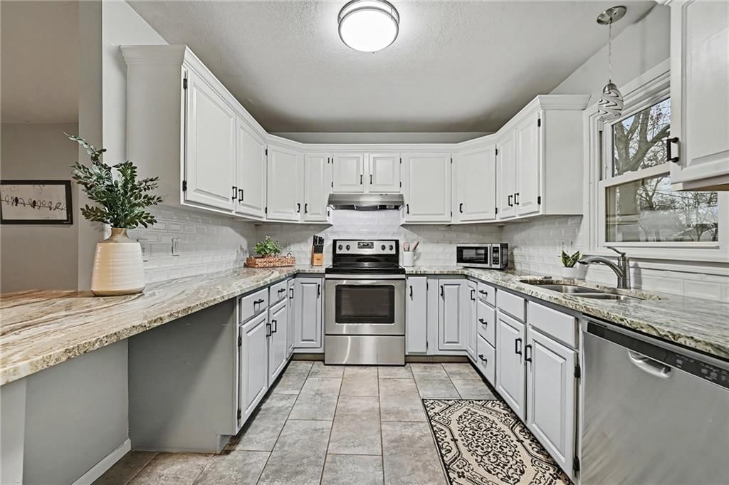 10009 E 68th Street — photo 3
