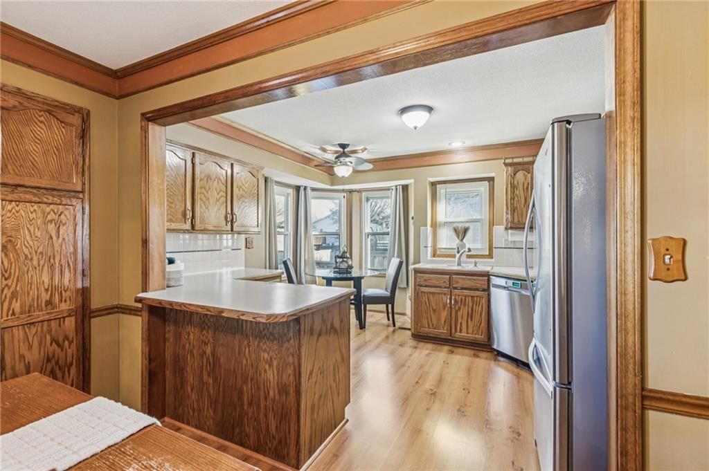 704 Feldspar Street — photo 5