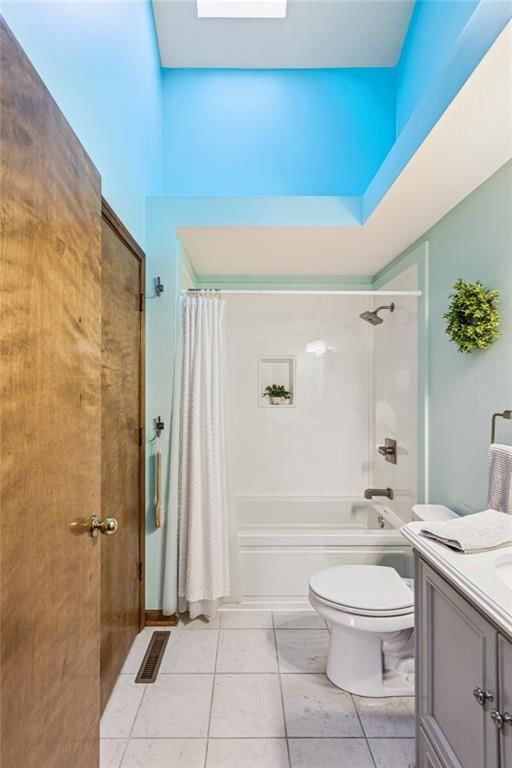 704 Feldspar Street — photo 17