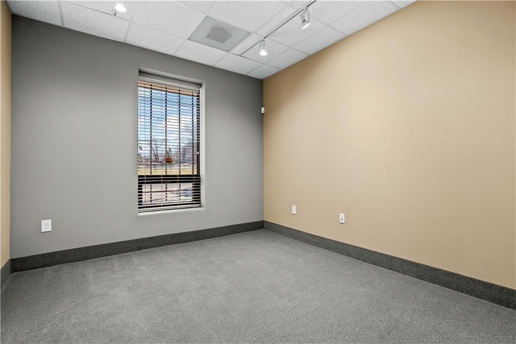 4702 Eastern Avenue — photo 31