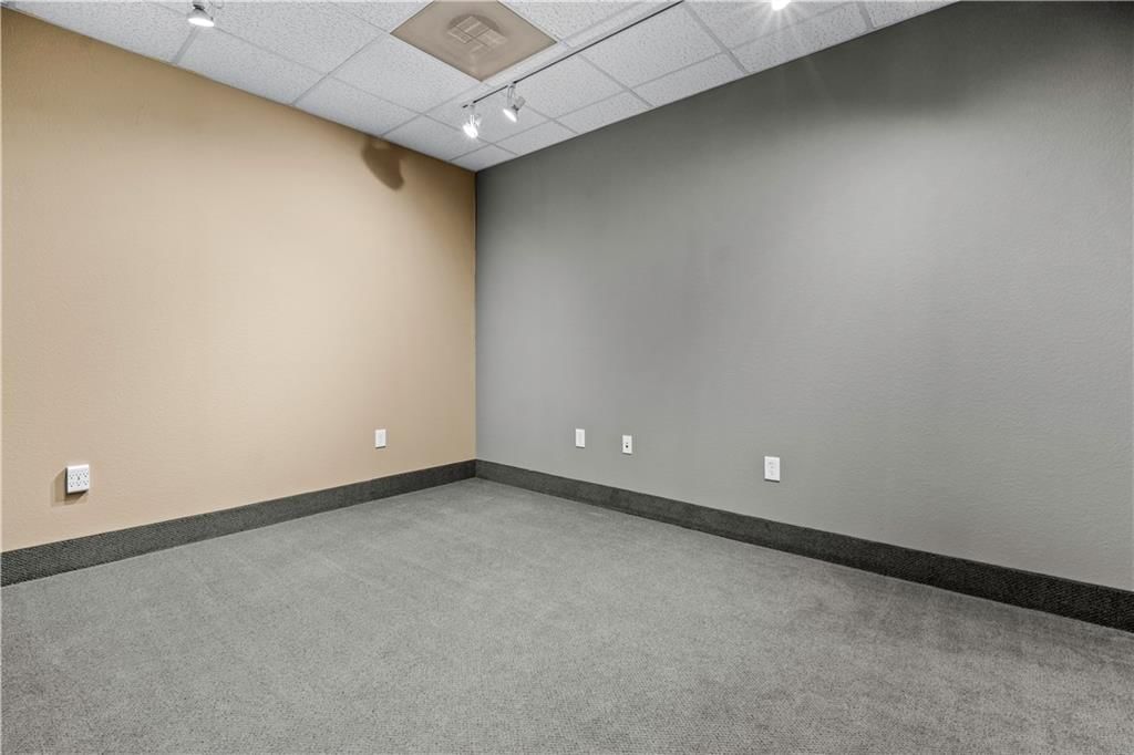 4702 Eastern Avenue — photo 36