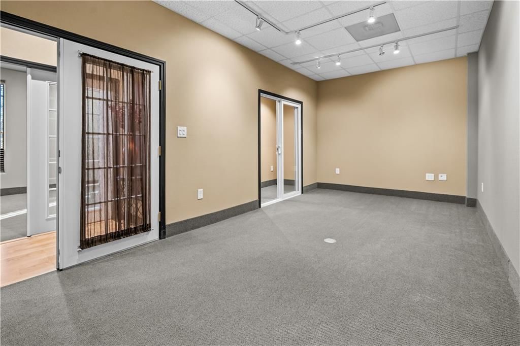 4702 Eastern Avenue — photo 39