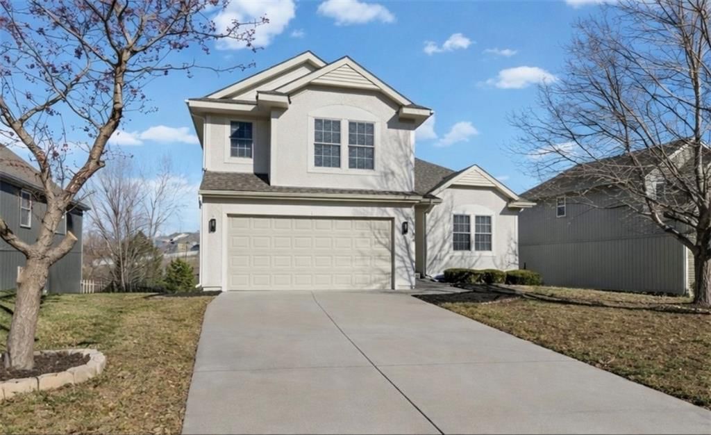 13704 Berger Avenue — photo 2