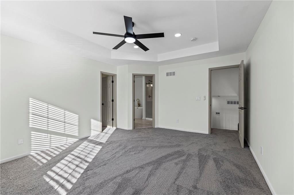 13704 Berger Avenue — photo 13