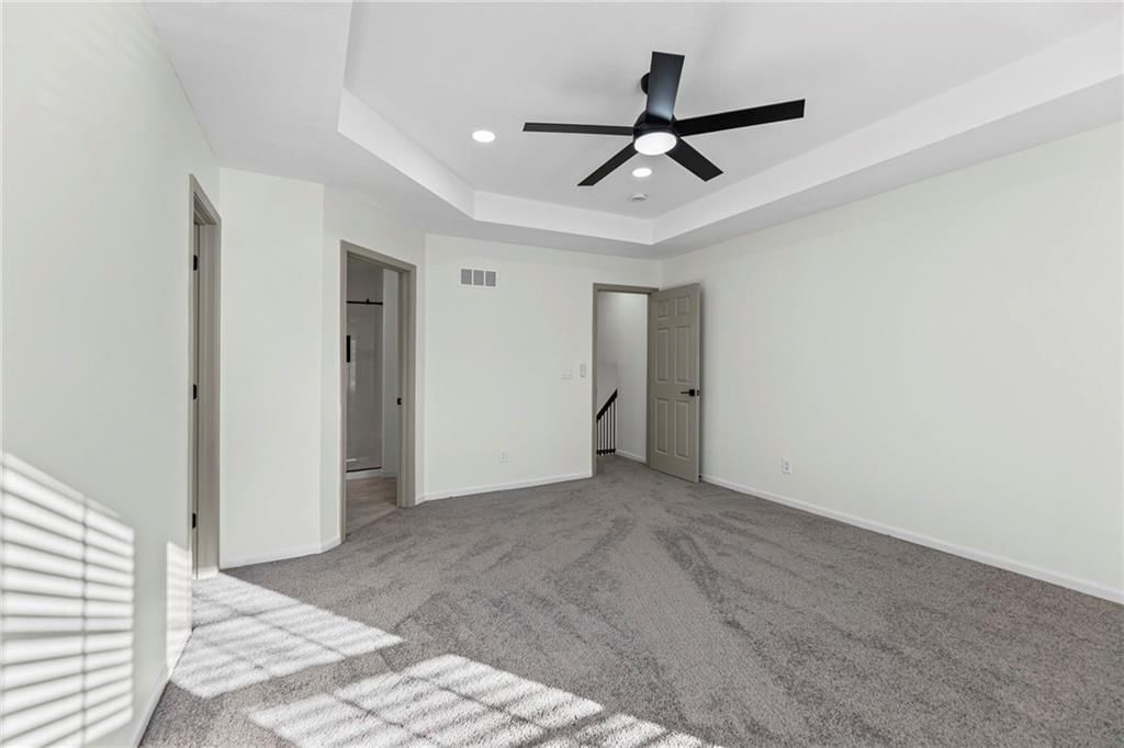 13704 Berger Avenue — photo 14