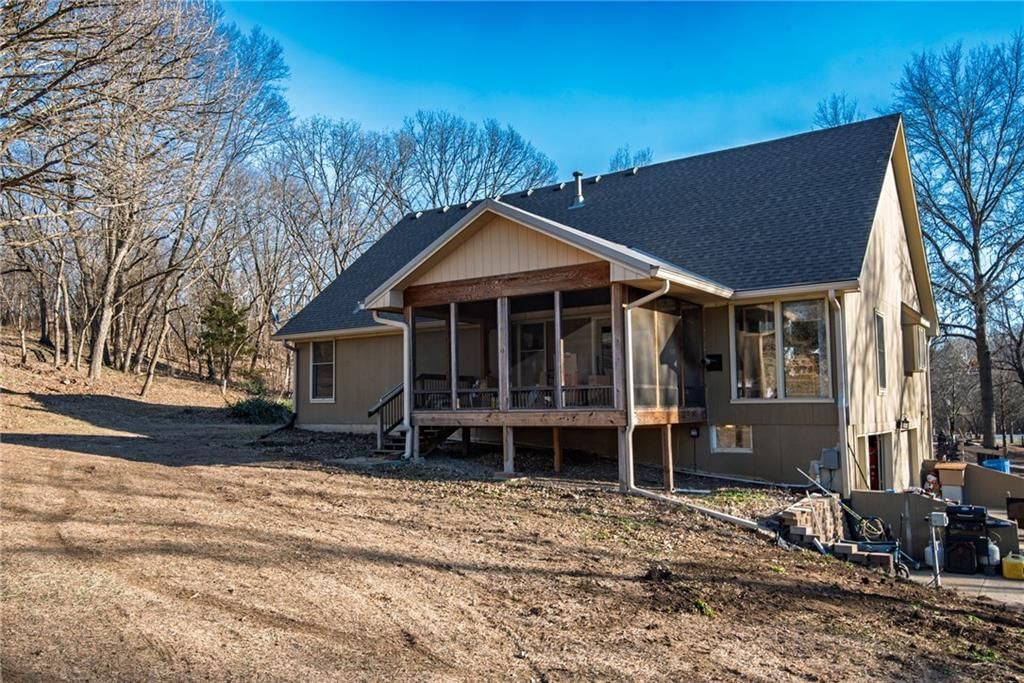 33108 E Hammond Road — photo 4