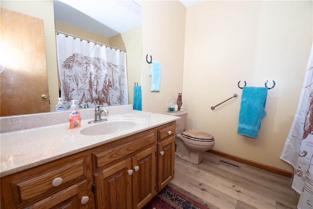 33108 E Hammond Road — photo 24