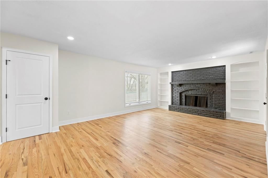 1421 E Stagecoach Drive — photo 5