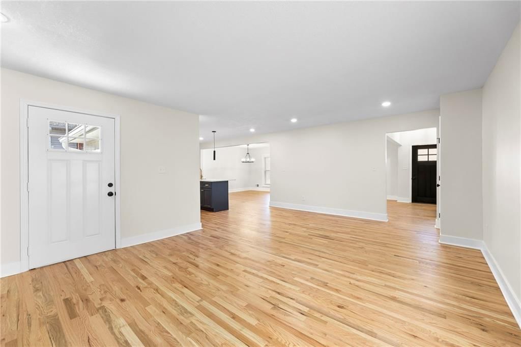 1421 E Stagecoach Drive — photo 6