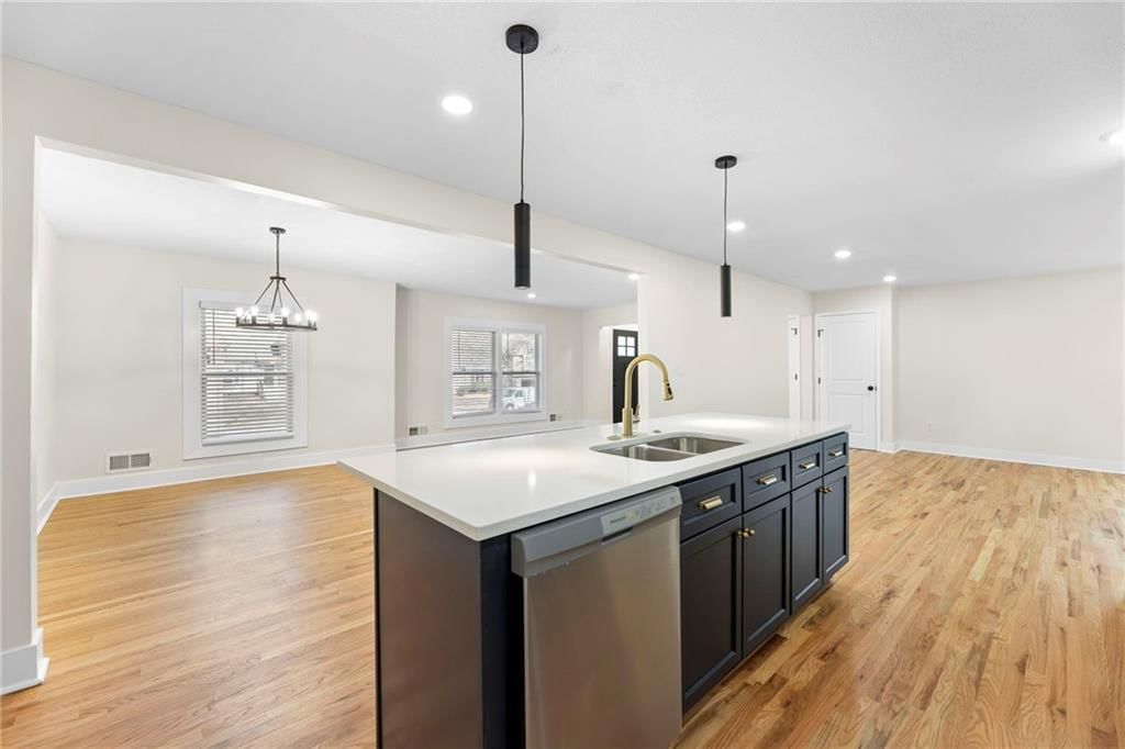 1421 E Stagecoach Drive — photo 13