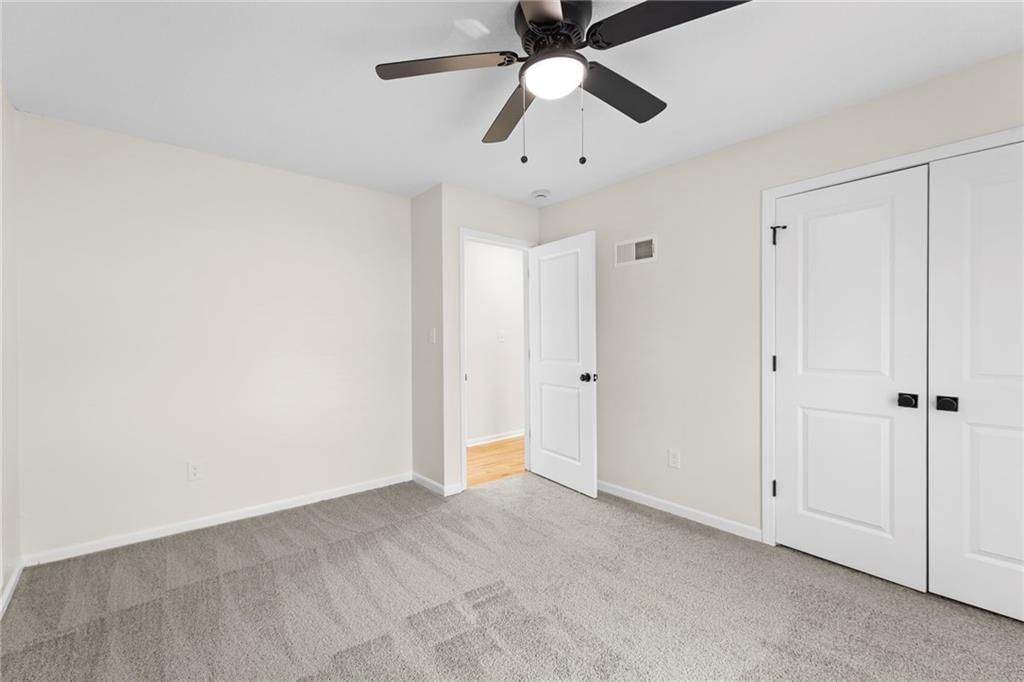 1421 E Stagecoach Drive — photo 24