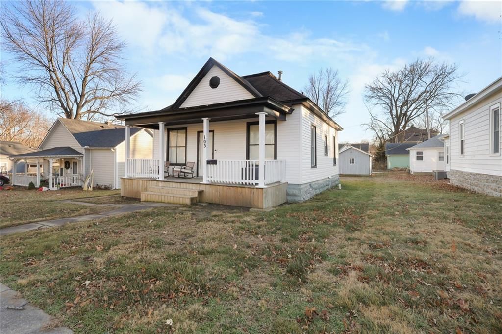 103 E Shawnee Street — photo 15