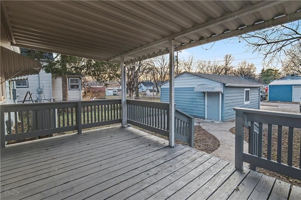 1404 S Grand Avenue — photo 19