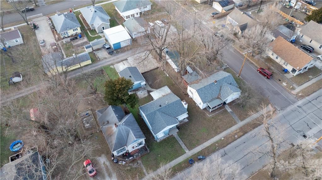 1404 S Grand Avenue — photo 24