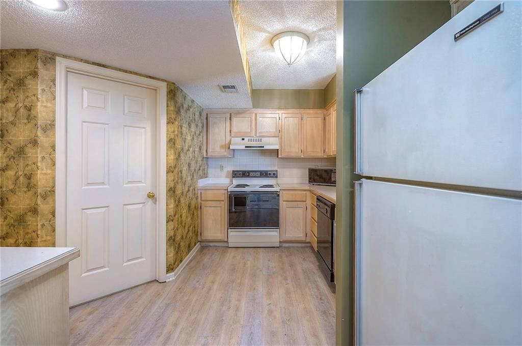 12441 Charlotte Street — photo 5