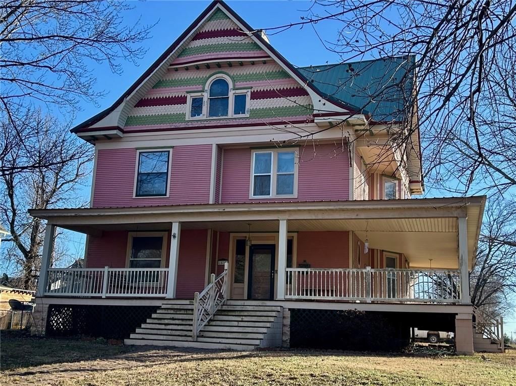 1530 Grand Avenue, Parsons, KS
