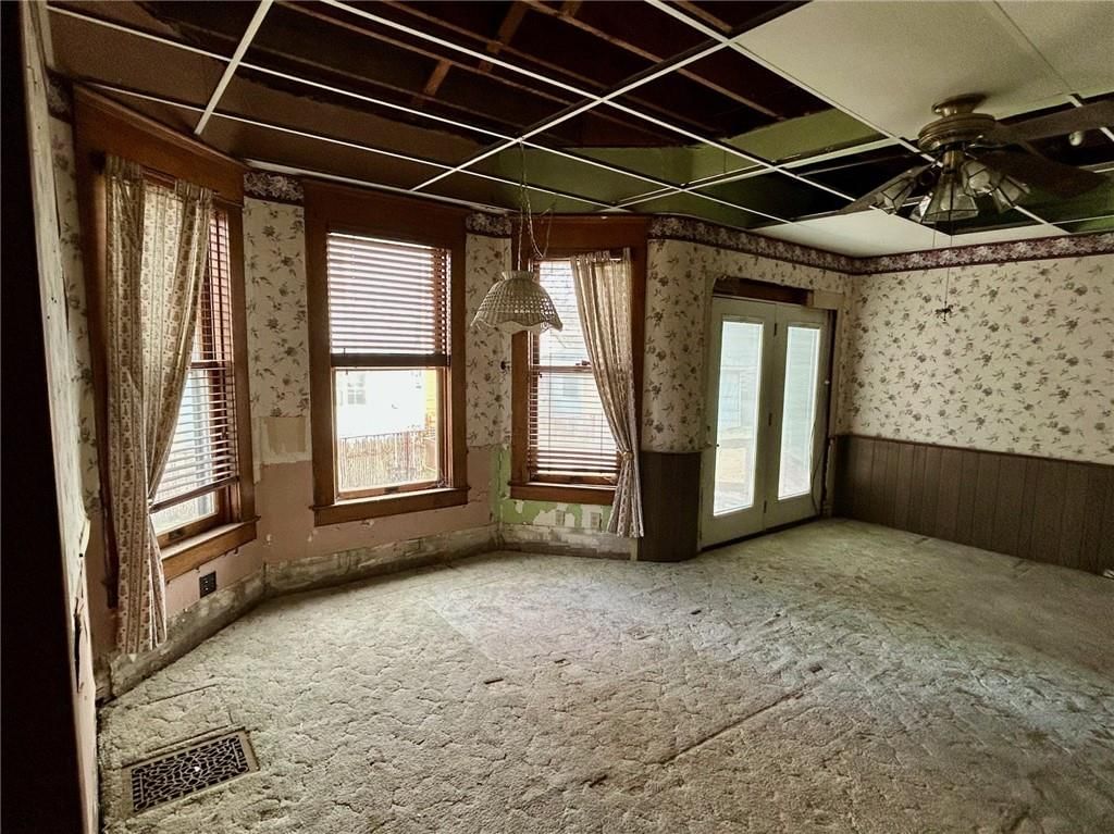 1530 Grand Avenue — photo 12