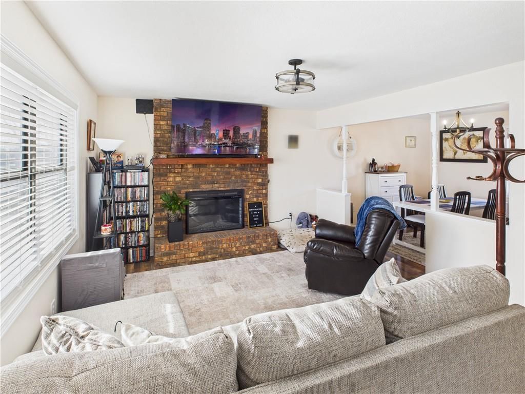 1009 Walnut Lane — photo 4