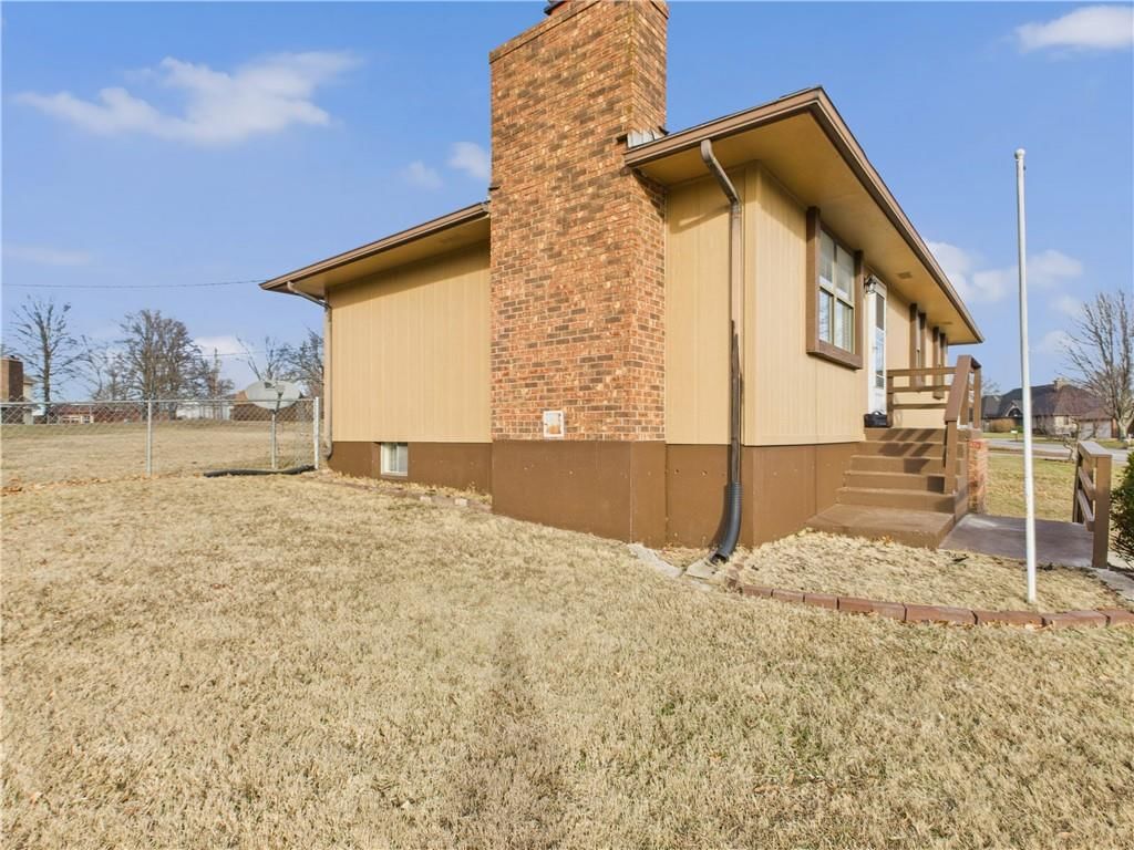 1009 Walnut Lane — photo 28