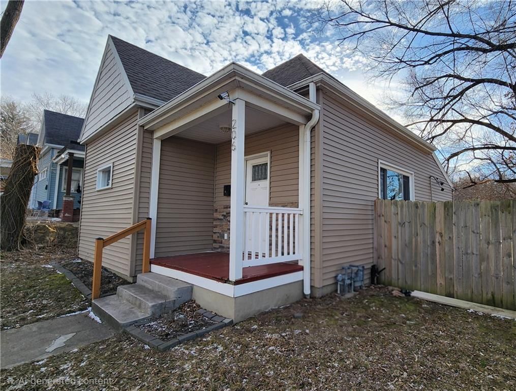 206 Hammond Street — photo 1