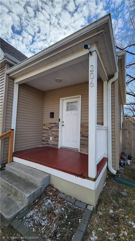 206 Hammond Street — photo 4