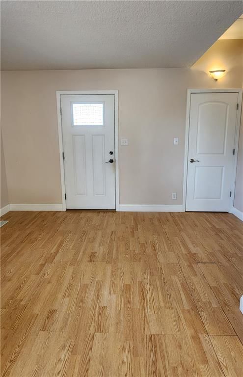 206 Hammond Street — photo 6