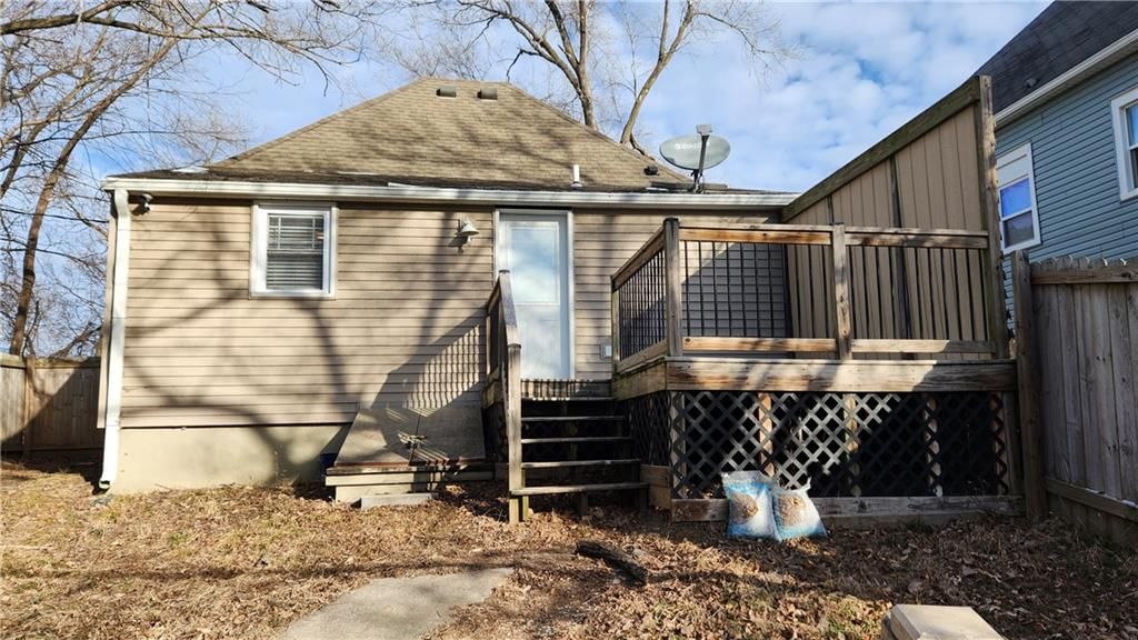 206 Hammond Street — photo 28