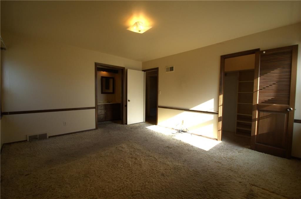 10120 Glenwood Street — photo 18
