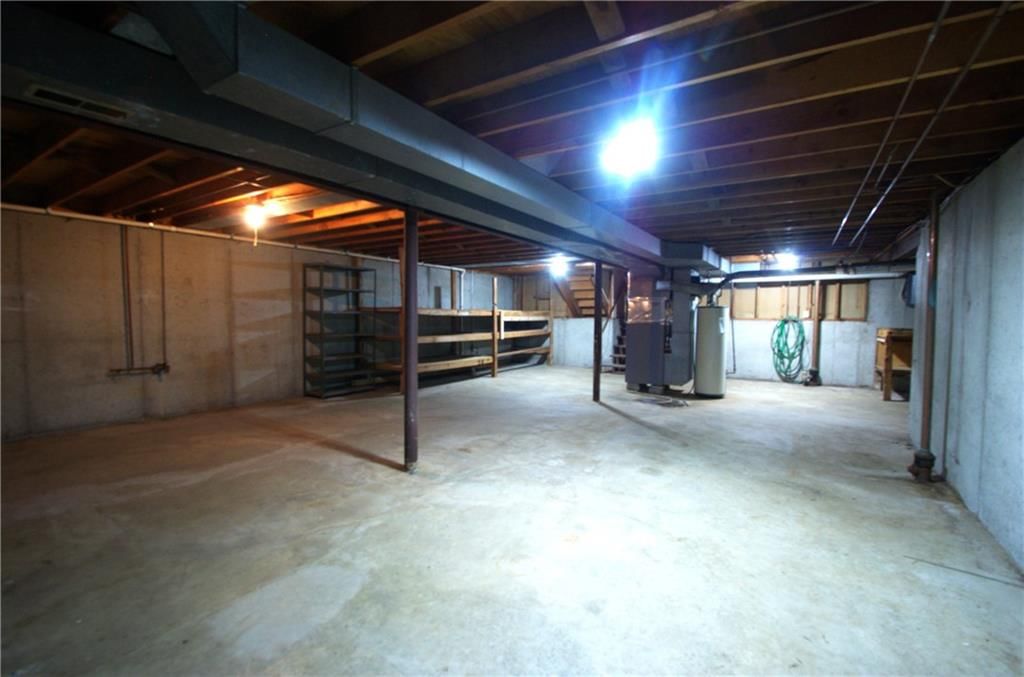 10120 Glenwood Street — photo 25