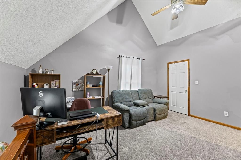1300 NW TIMBER OAK Drive — photo 30