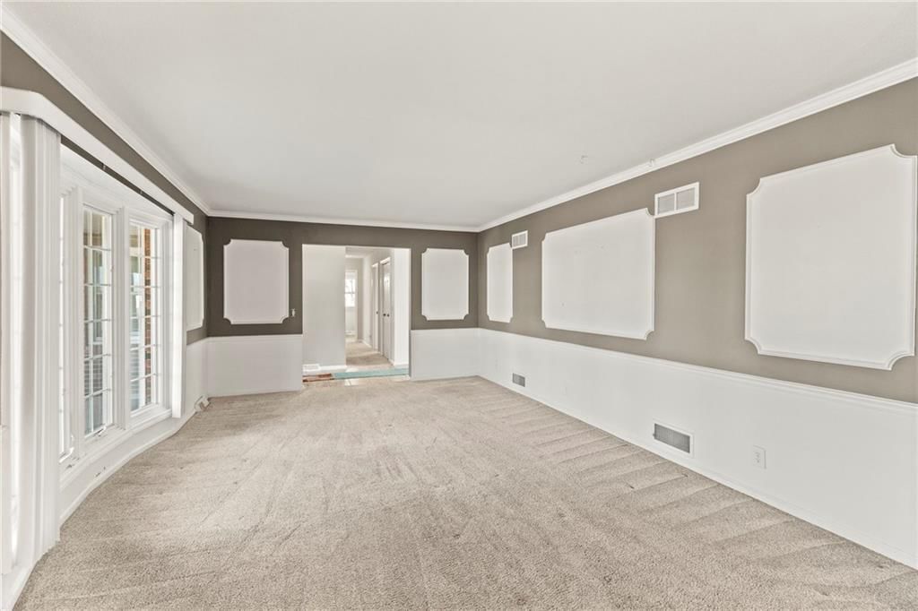 505 Southview Drive — photo 12
