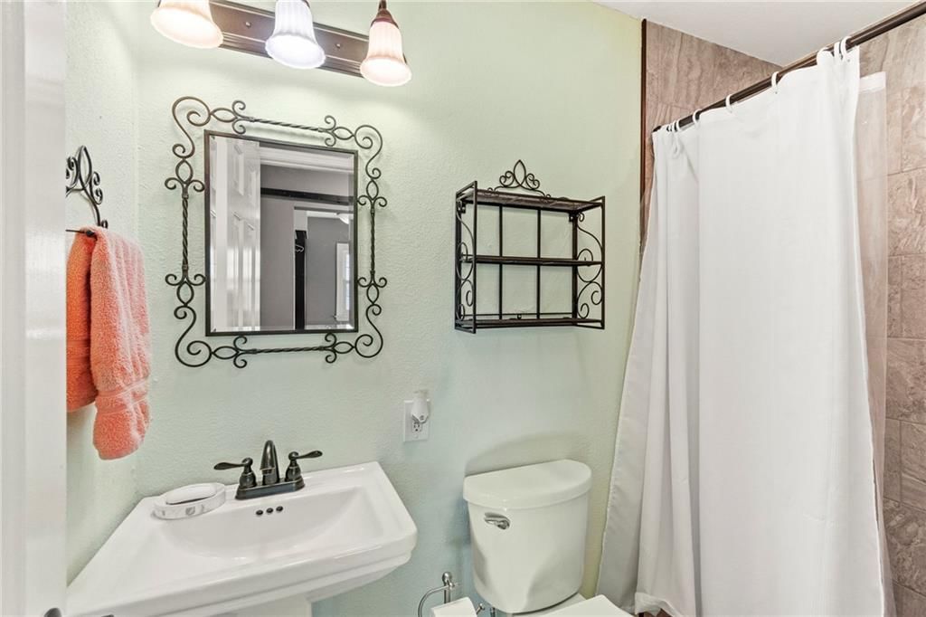 505 Southview Drive — photo 29