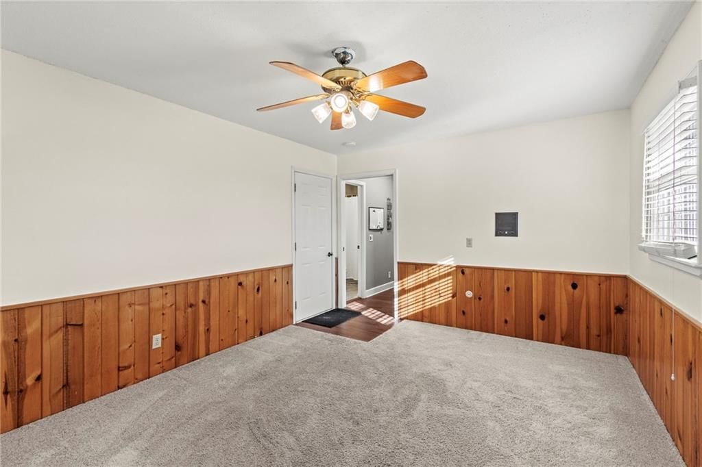 505 Southview Drive — photo 31