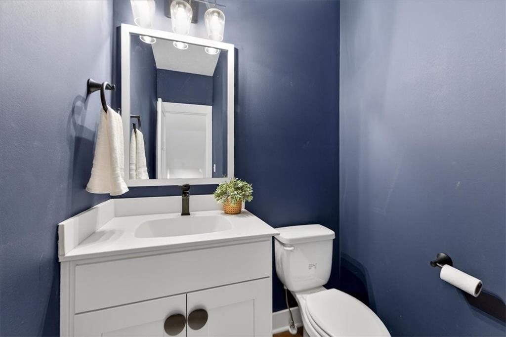 3110 Howell Street — photo 11