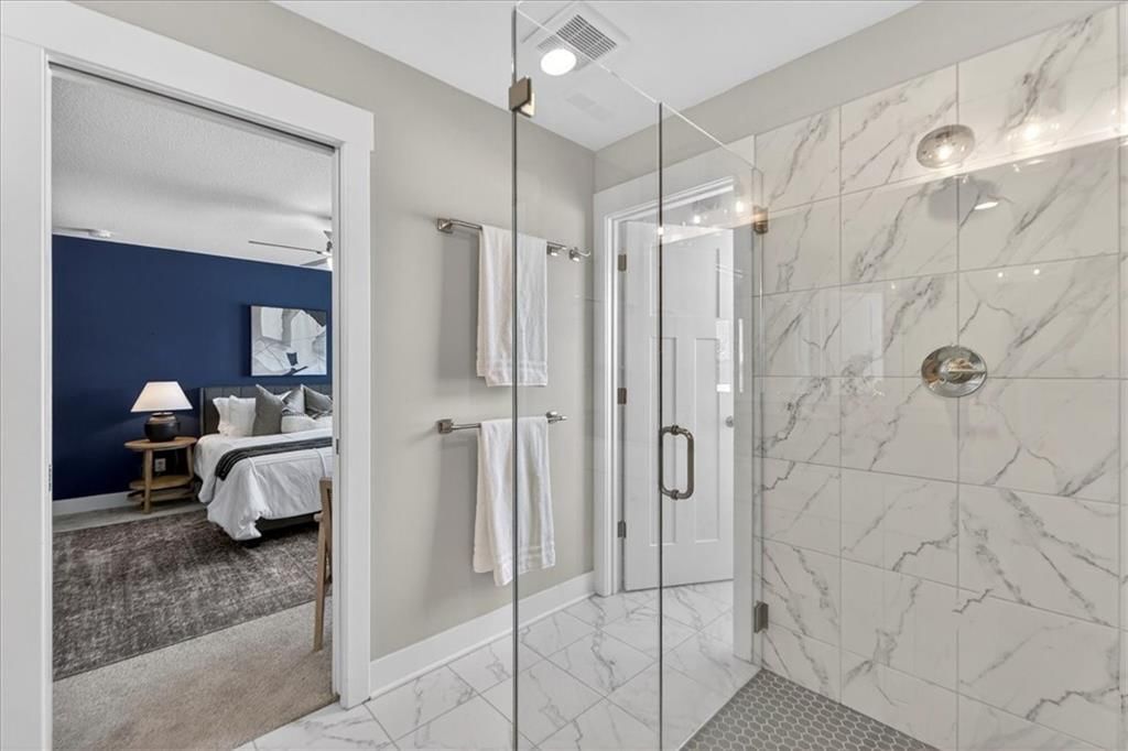 3110 Howell Street — photo 17