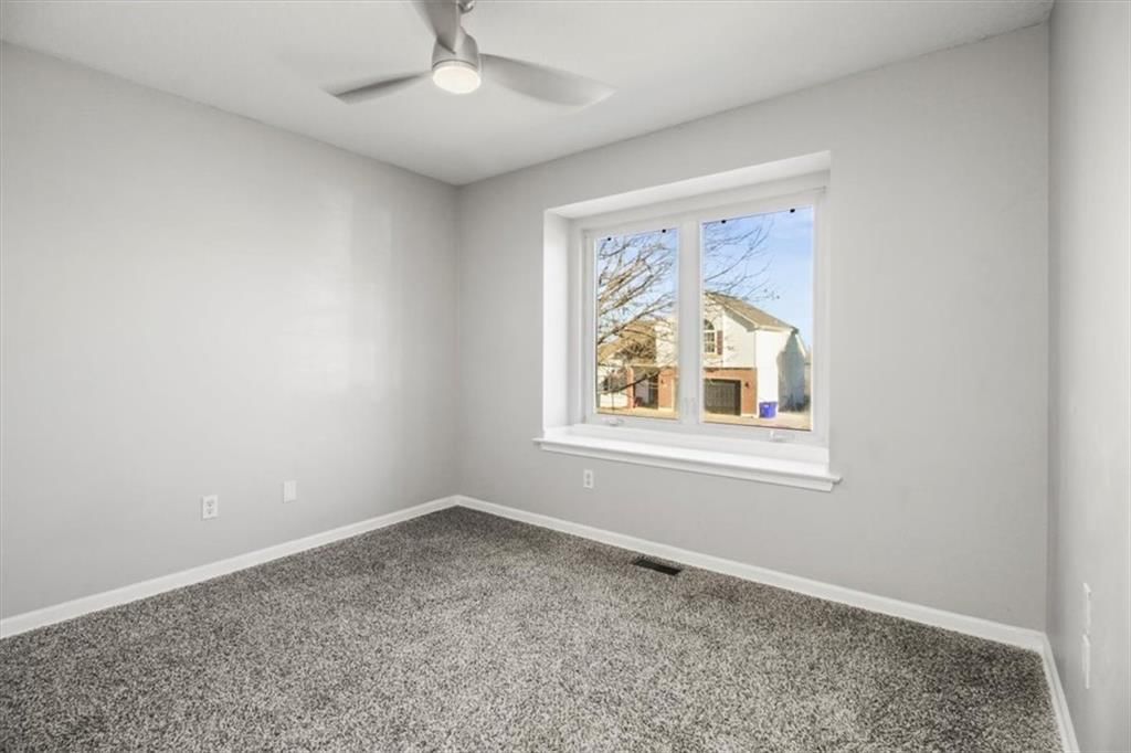 432 SW Oak Wood Lane — photo 20