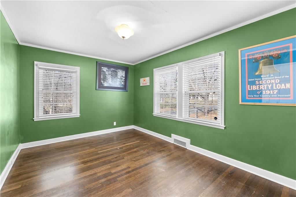 102 NE Briarcliff Road — photo 18