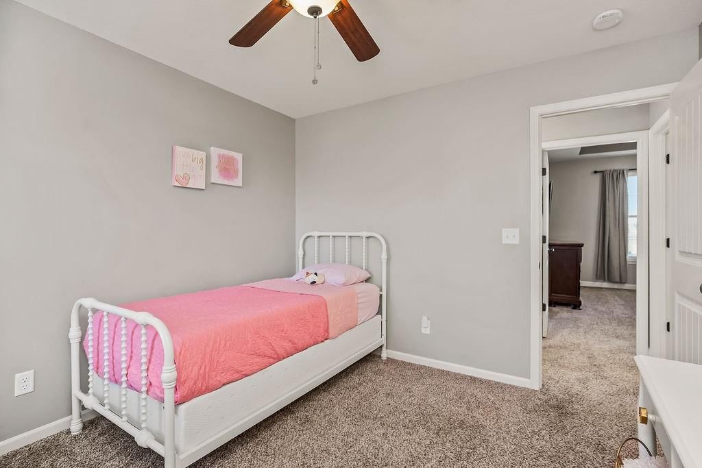1000 NE Brookfield Drive — photo 24