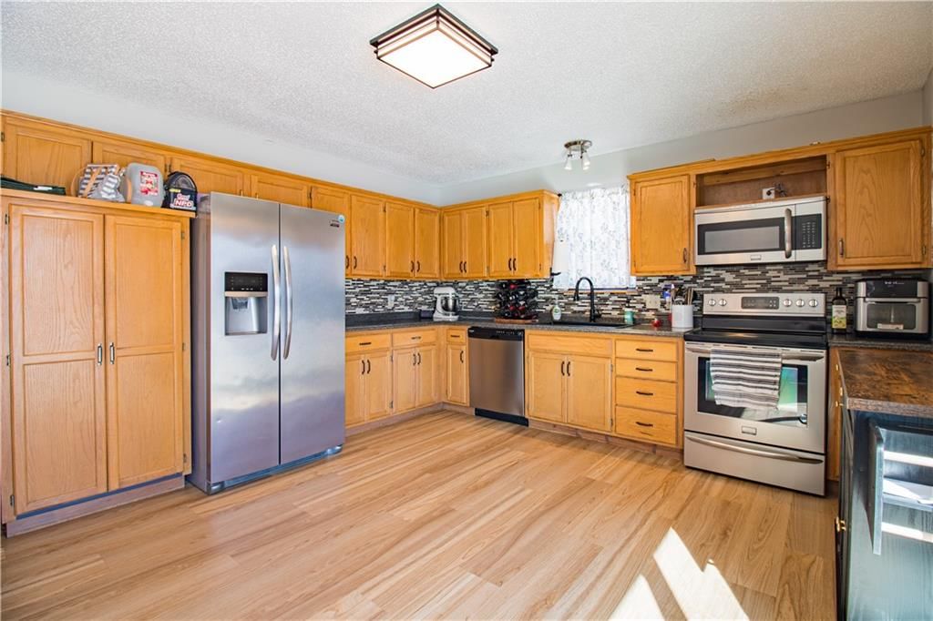 1022 Bedford Drive — photo 8