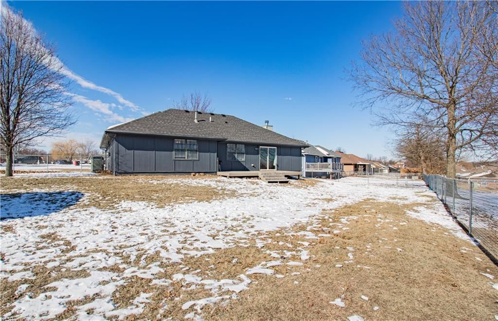 1022 Bedford Drive — photo 25
