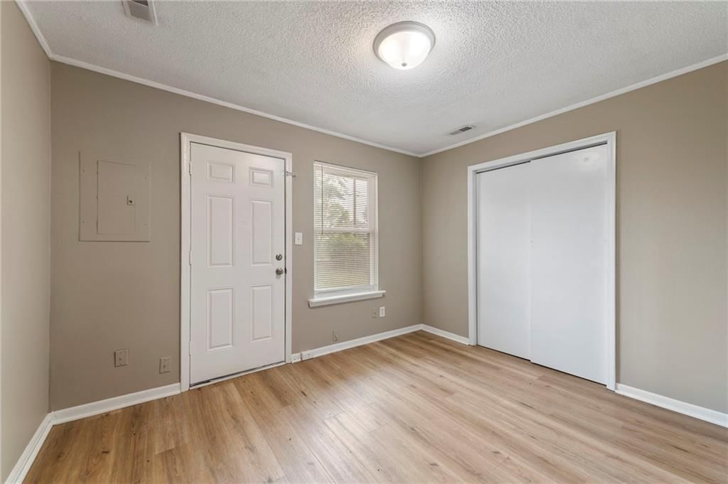 506 Ottawa Street — photo 9