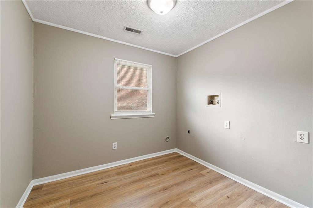 506 Ottawa Street — photo 10