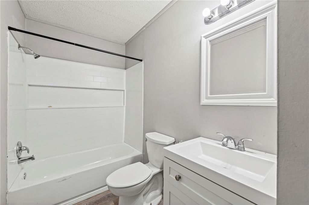 506 Ottawa Street — photo 28