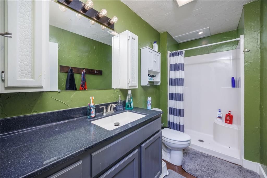 214 N 8th Street — photo 13