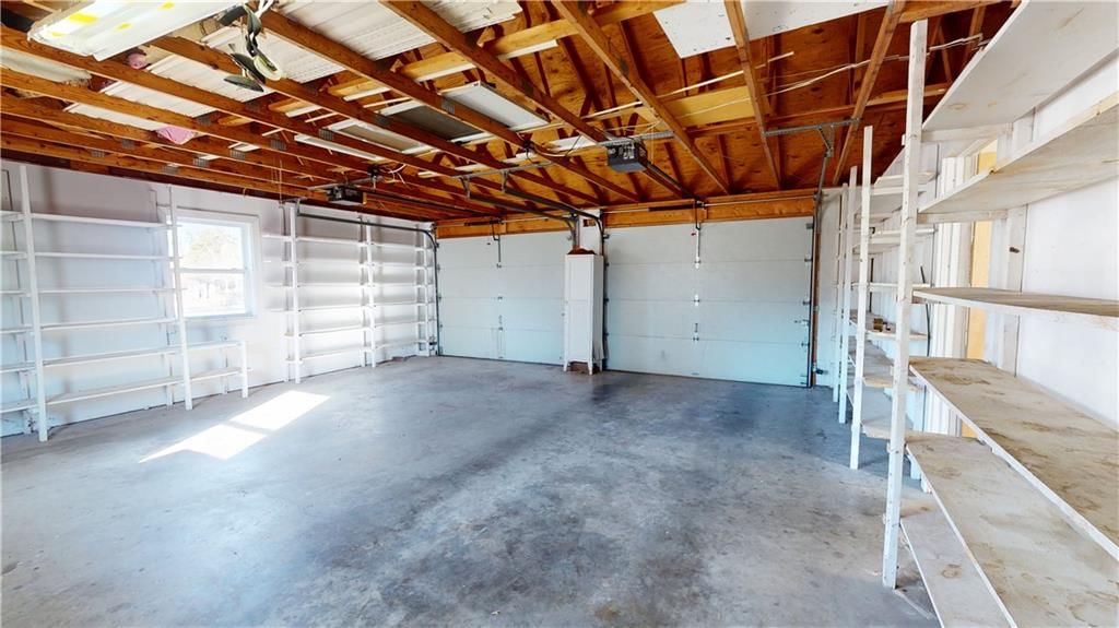 1205 N Lynn Street — photo 23