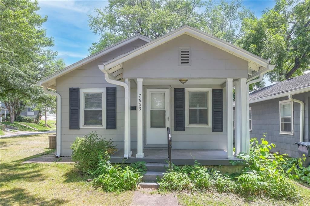 7603 Pennsylvania Avenue, Kansas City, MO