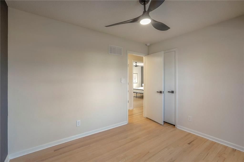 7323 N Euclid Avenue — photo 19