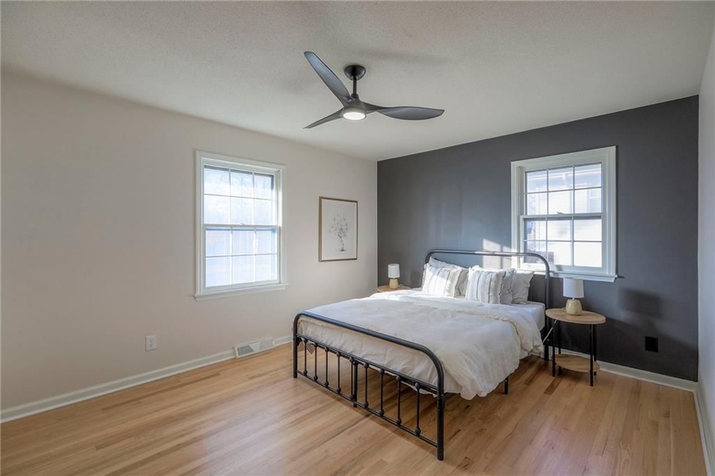7323 N Euclid Avenue — photo 22